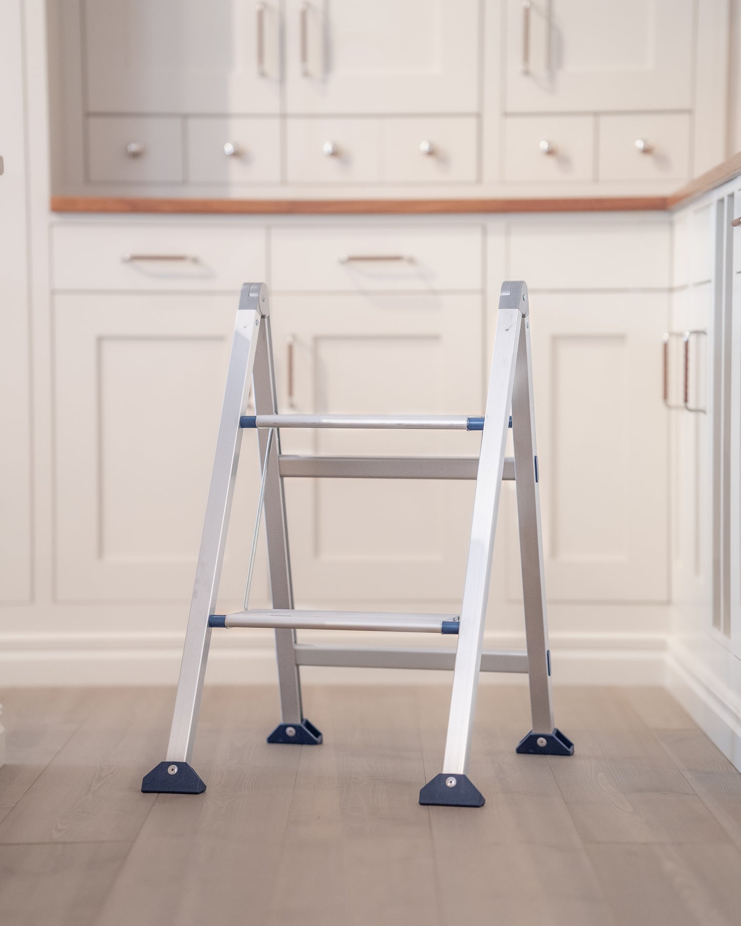 Arbetspall Slimstep 2-steg