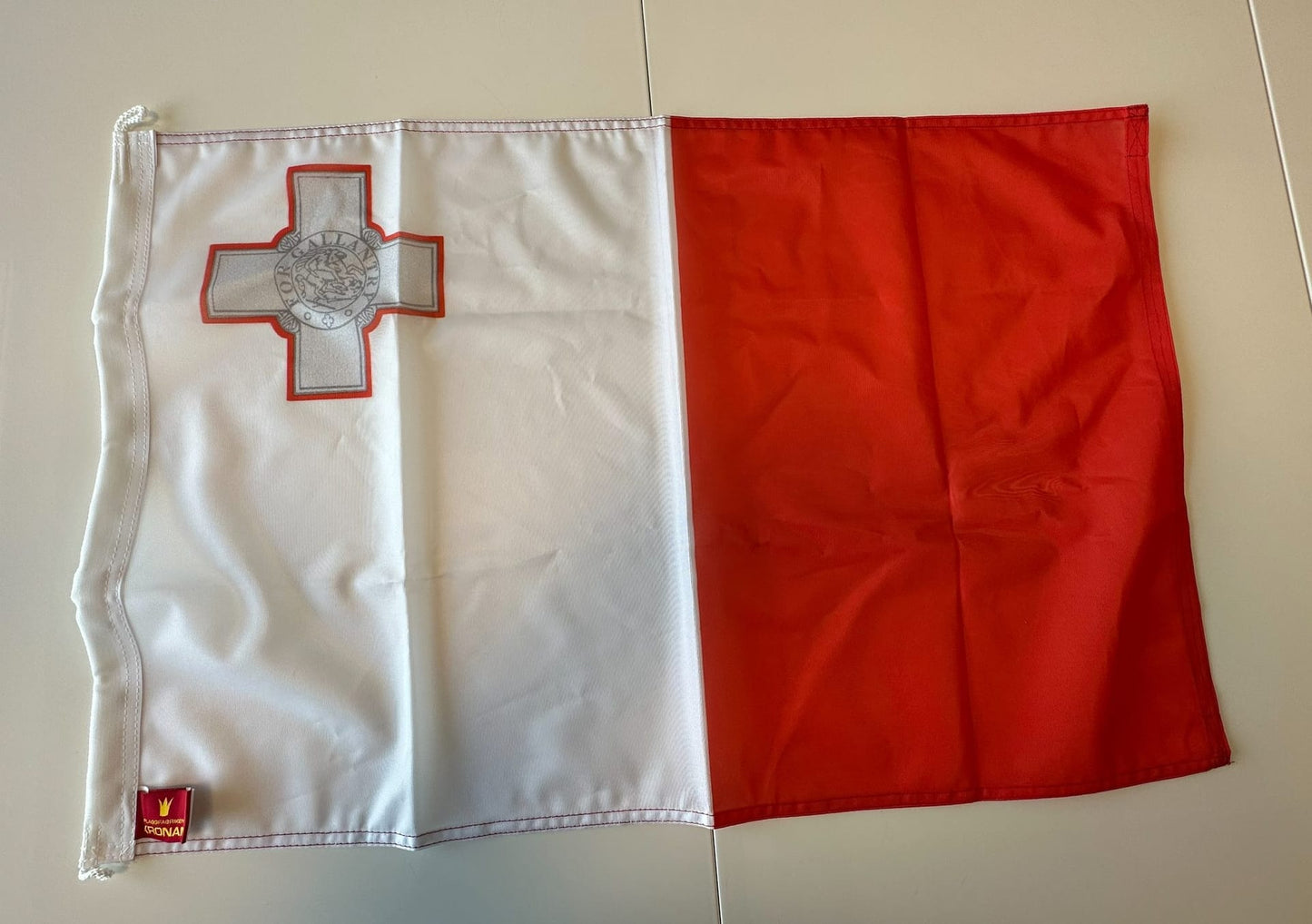 Maltas flagga Flaggfabriken Kronan