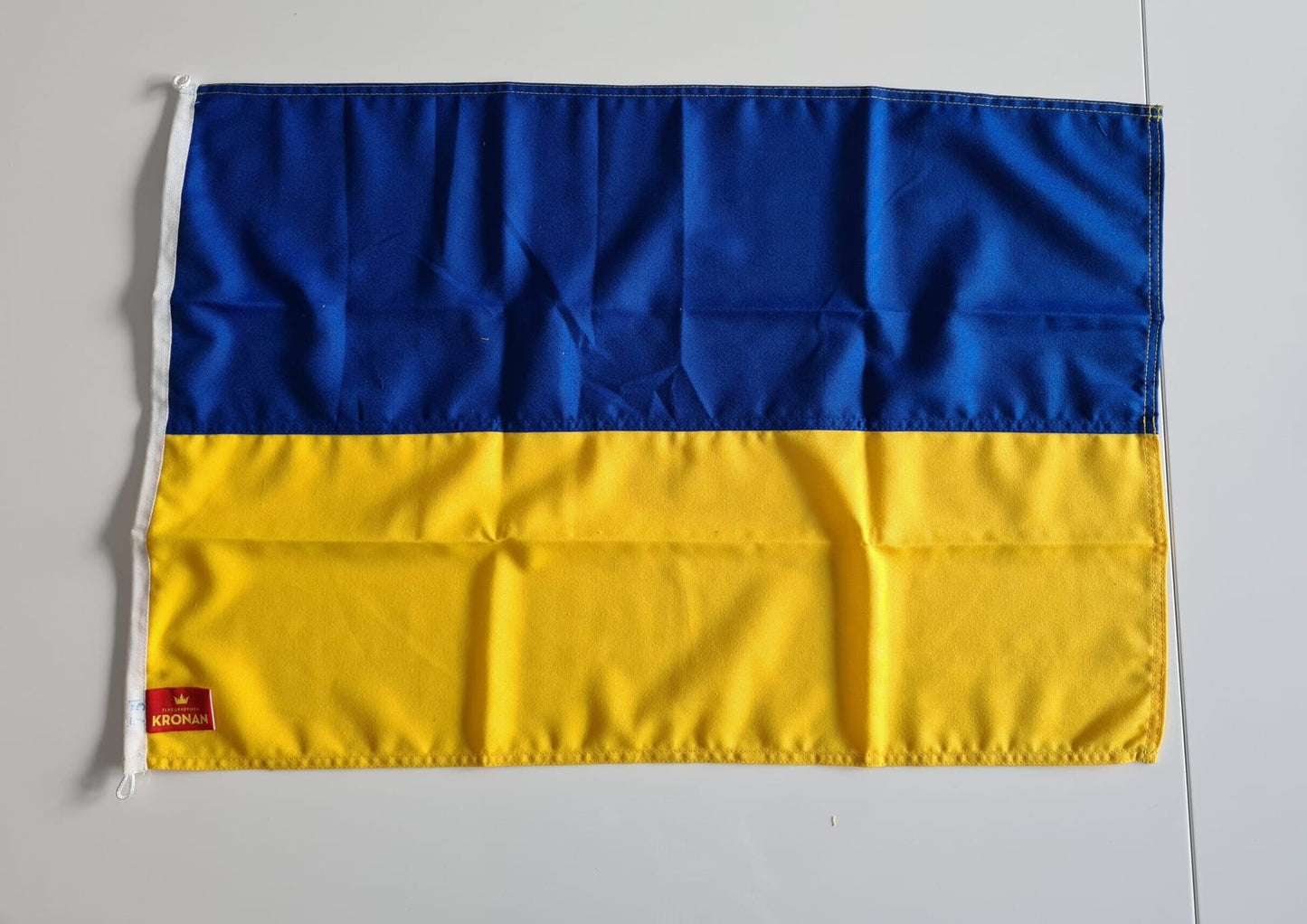 Ukrainas flagga Flaggfabriken Kronan