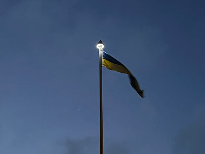 Flaggstångsbelyning av solenergi