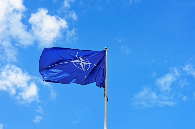 NATO-flagga Flaggfabriken Kronan