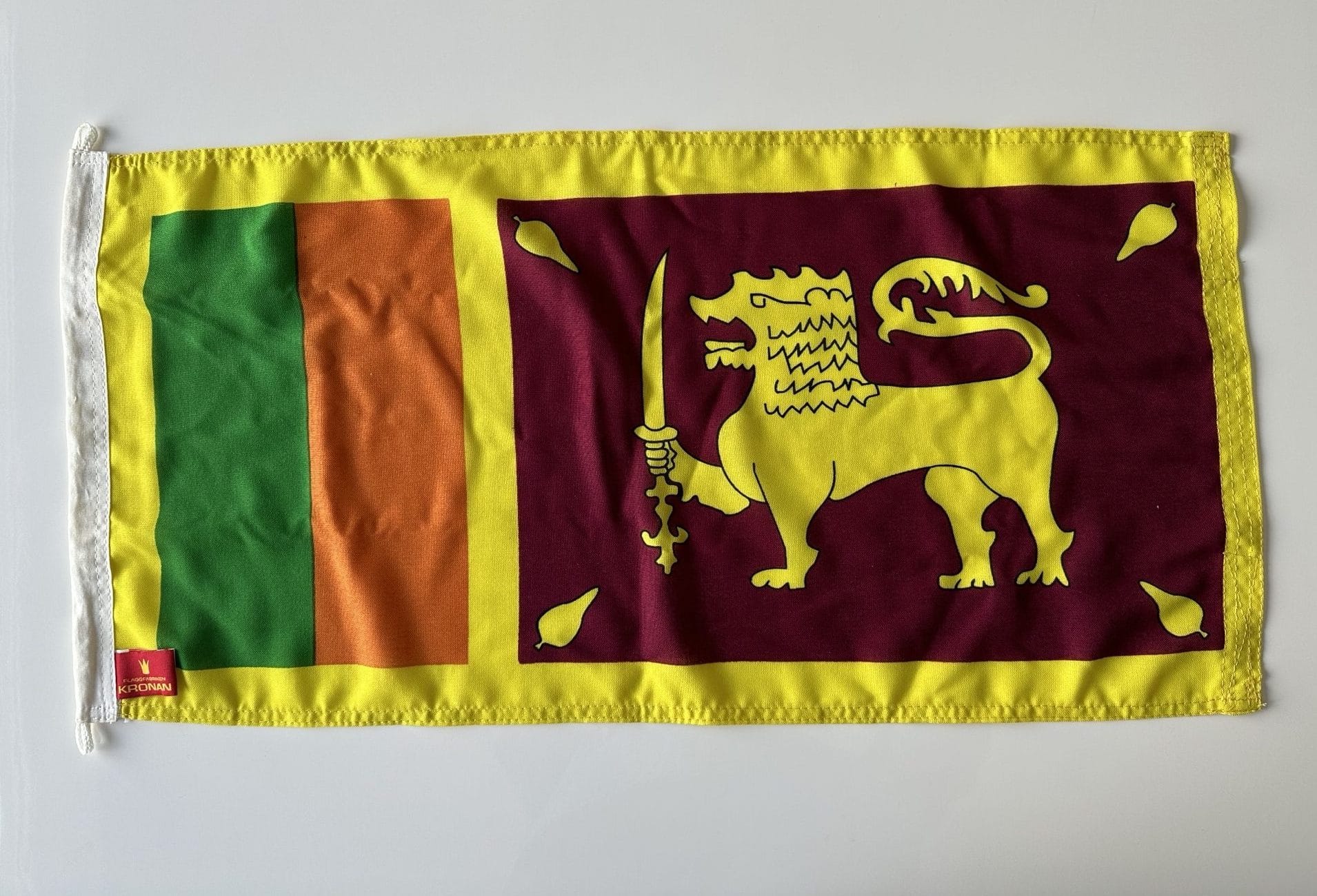 Sri Lankas flagga Flaggfabriken Kronan