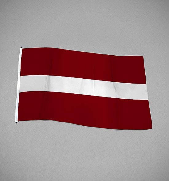 Lettlands flagga Flaggfabriken Kronan